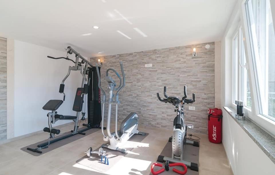 Apartments Mm Podstrana Ngoại thất bức ảnh