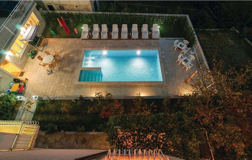 Apartments Mm Podstrana Ngoại thất bức ảnh