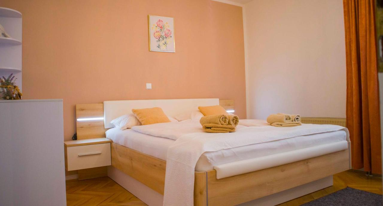 Apartments Mm Podstrana Ngoại thất bức ảnh