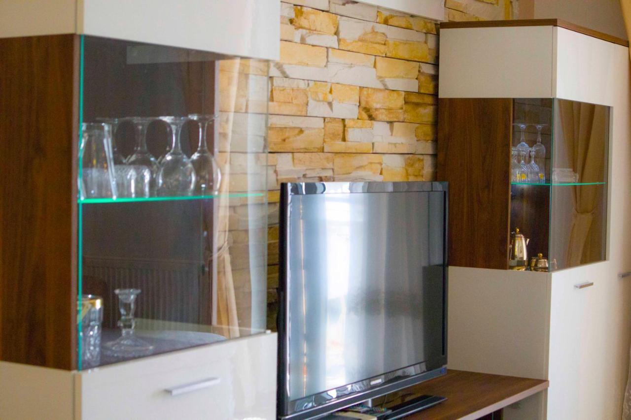 Apartments Mm Podstrana Ngoại thất bức ảnh